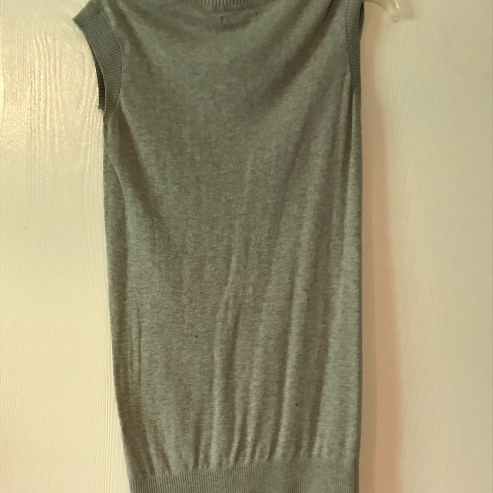 Express Gray Tunic - Picture 2 of 2